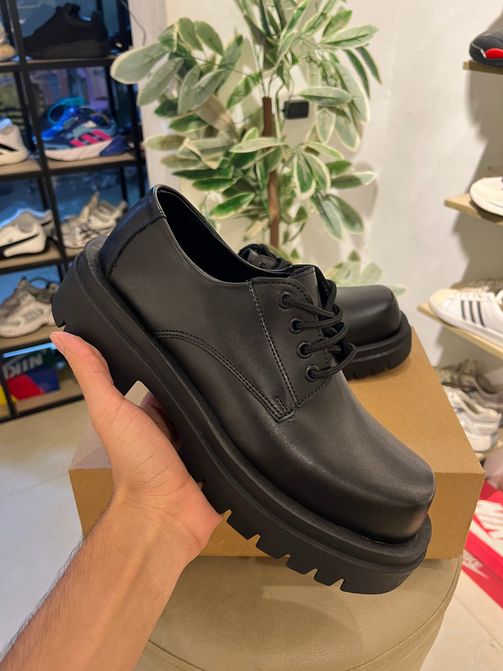 Chunky shoes