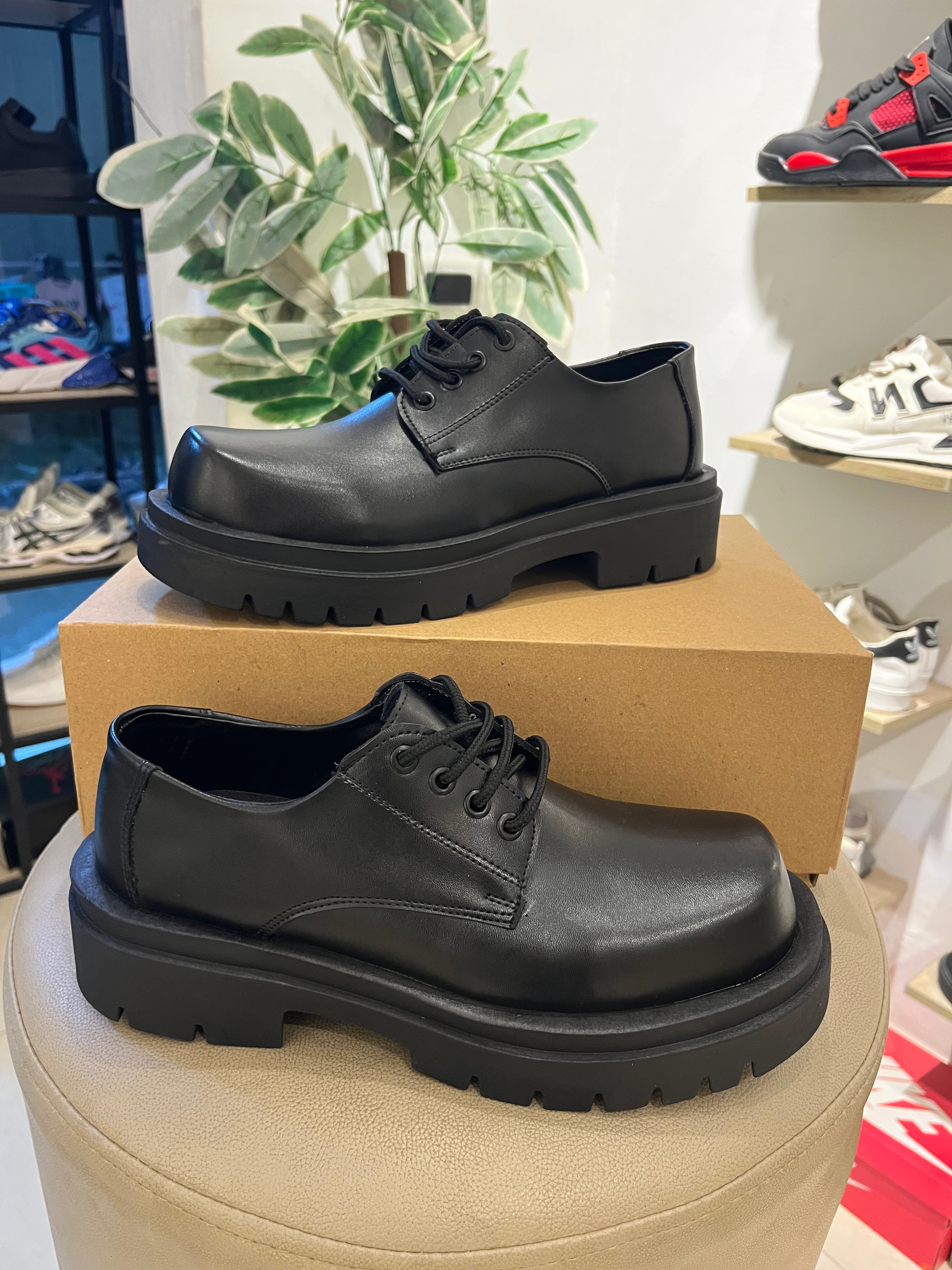 Chunky shoes